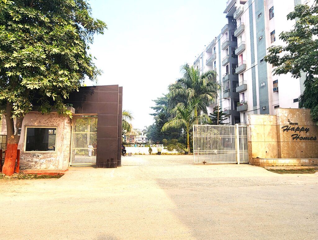entry-gate-happy-home-aligarh