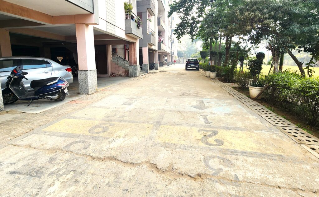 Parking-happy-homes-apartment-aligarh