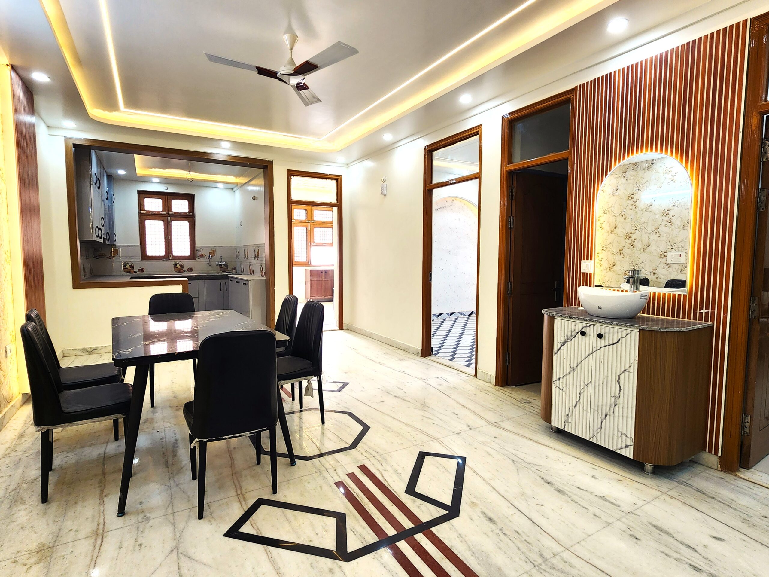 luxury-dinning-room-aligarh